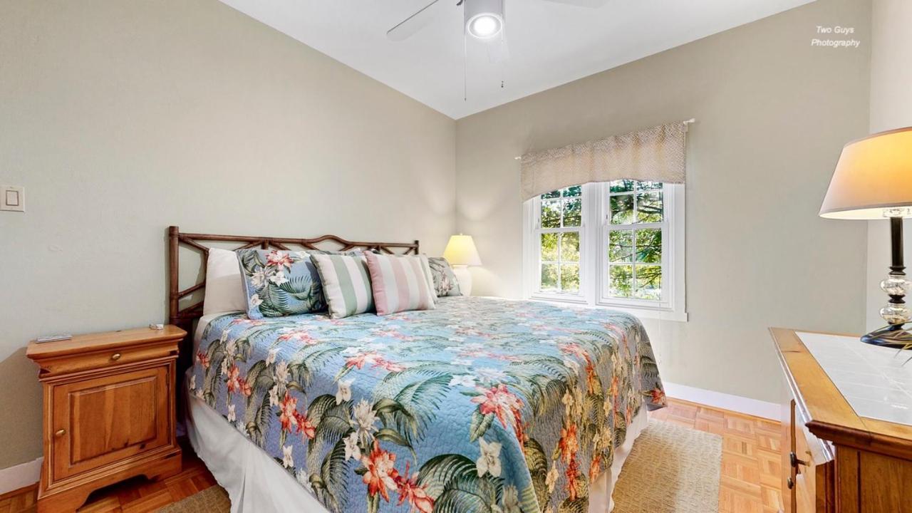 Holiday Hill Resort Saugatuck Dış mekan fotoğraf