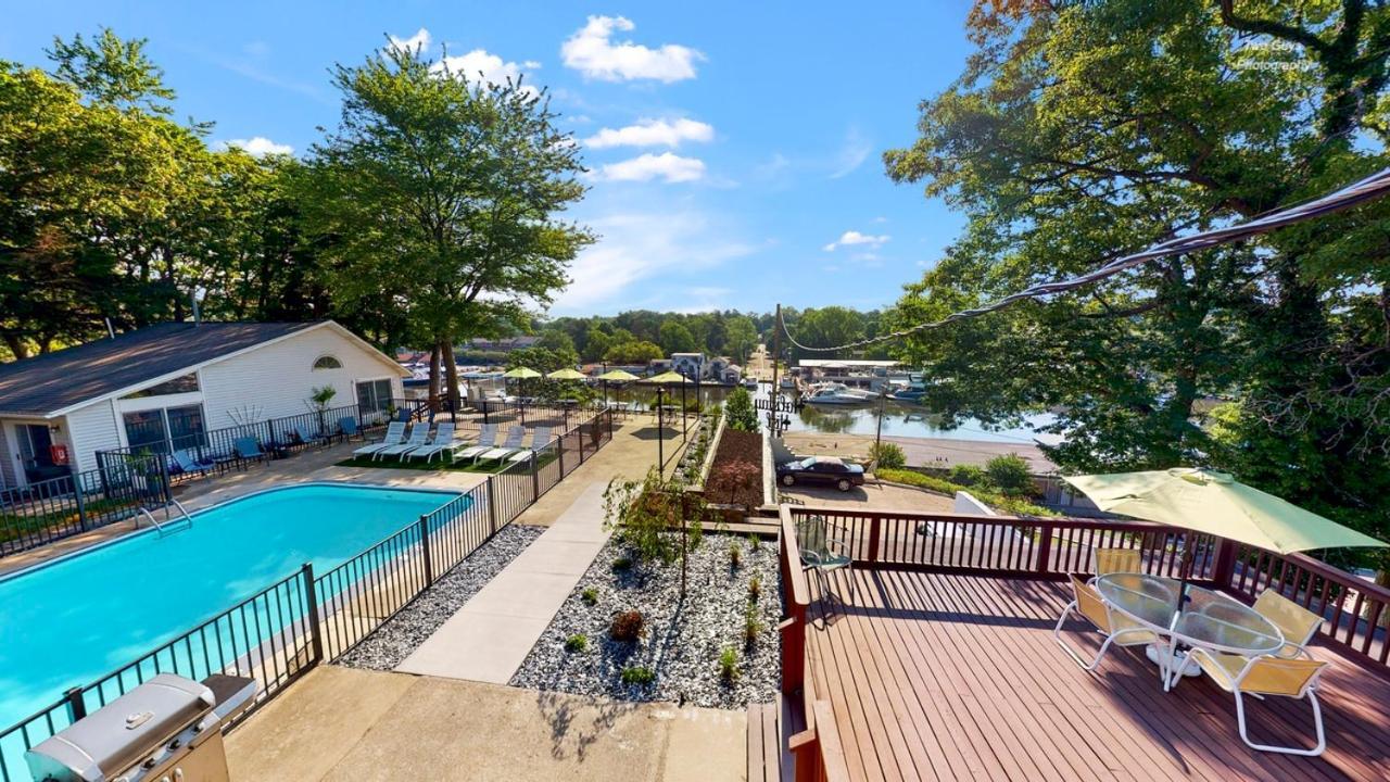 Holiday Hill Resort Saugatuck Dış mekan fotoğraf