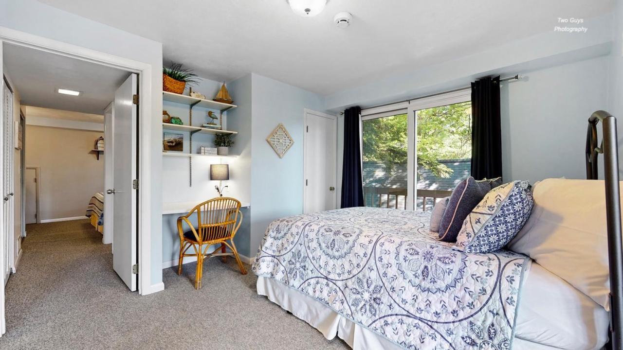 Holiday Hill Resort Saugatuck Dış mekan fotoğraf
