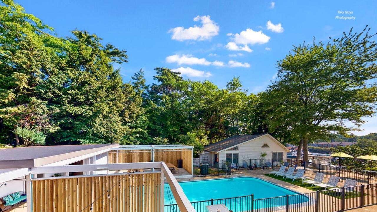 Holiday Hill Resort Saugatuck Dış mekan fotoğraf