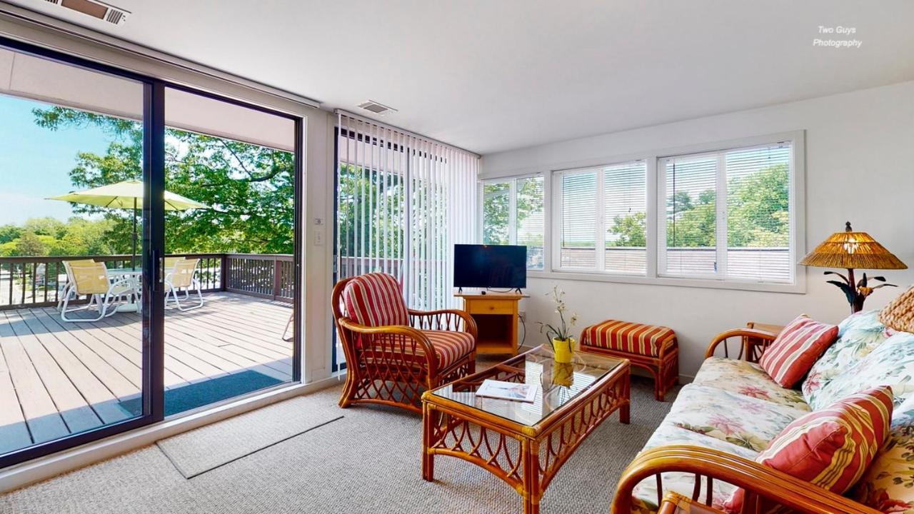 Holiday Hill Resort Saugatuck Dış mekan fotoğraf